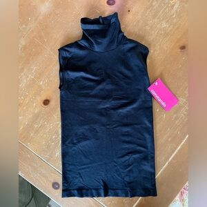 Commando Black Sleeveless Turtleneck Top